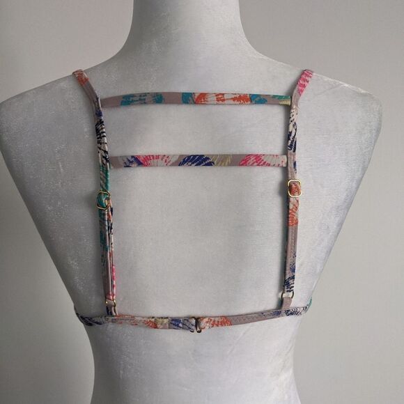 Raisins Beige Sea Shell Print Triangle Bikini Set - Picture 9 of 12